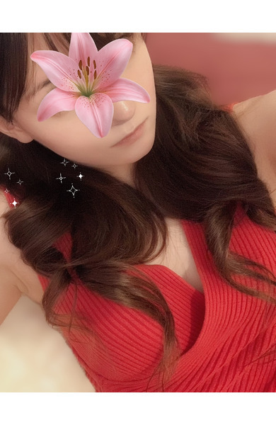 誰もがキュンとしてしまう… 男性が待ち望んだ理想の美女セラピスト「ユリア」さんデビュー♡